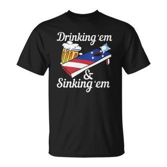 Mens Men Or Women Drinking Yard Game - Funny Cornhole  Unisex T-Shirt