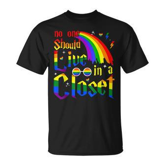 No One Should Live In A Closet Lgbt-Q Gay Pride Proud Ally Unisex T-Shirt | Mazezy