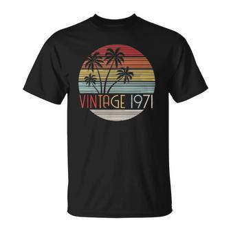 Vintage 1971 Sunset Palm Tree 51 Years Old Gifts 51St Birthday Unisex T-Shirt | Mazezy