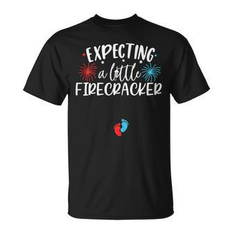 Womens Expecting A Little Firecracker Funny 4Th Of July Pregnant Unisex T-Shirt - Seseable