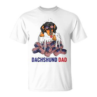 Dachshund Dad Beer Drinking 4Th Of July Us Flag Patriotic Unisex T-Shirt - Seseable