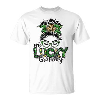 One Lucky Grammy St Patricks Day Messy Bun Leopard Unisex T-Shirt | Favorety AU