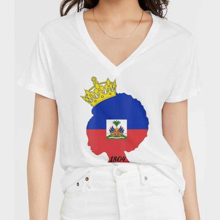 Womens Haitian Afro Queen 1804 Haiti Flag Day Crown Women Gift Women V-Neck T-Shirt