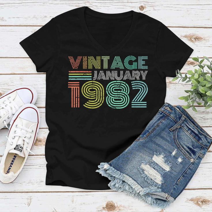40Th Birthday Vintage January 1982 Forty Years Old Women V-Neck T-Shirt