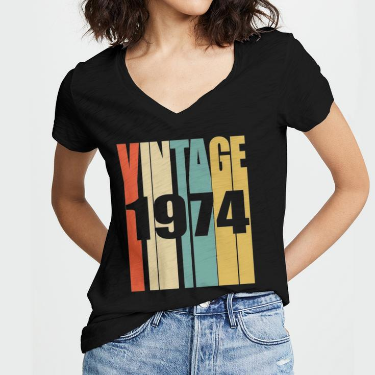Retro Vintage 1974 48 Yrs Old Bday 1974 48Th Birthday Women V-Neck T-Shirt