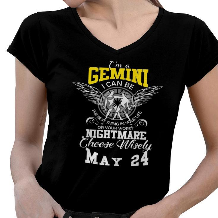 Gemini Zodiac Sign May 24 Horoscope Astrology Design Women V-Neck T-Shirt