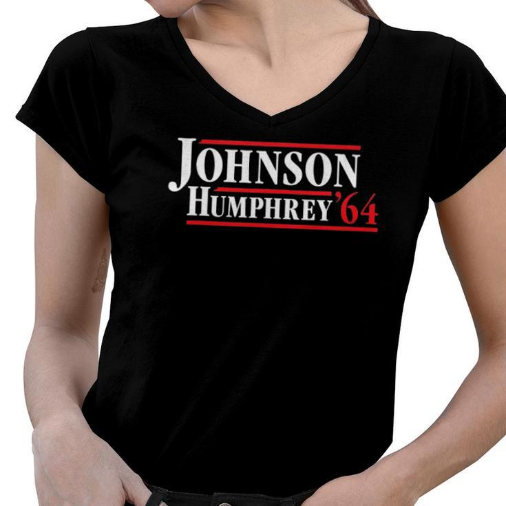 President Lyndon B Johnson 1964 - Retro 4Th Of July Women V-Neck T-Shirt