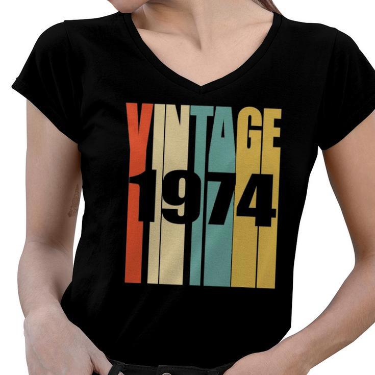 Retro Vintage 1974  48 Yrs Old Bday 1974 48Th Birthday Women V-Neck T-Shirt