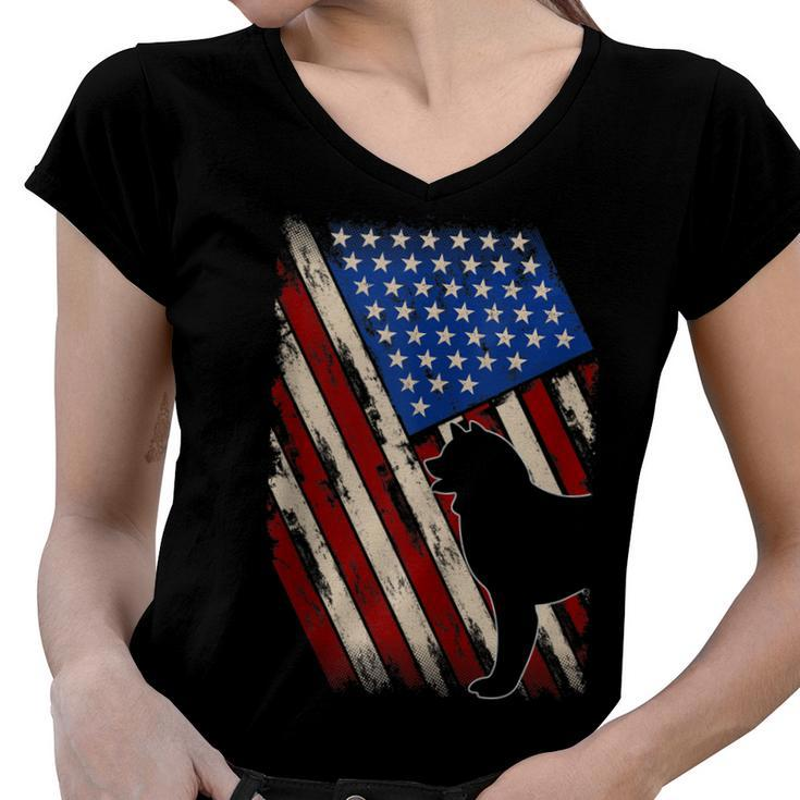 Vintage Akita Dog American Flag Retro Akita 4Th Of July  Women V-Neck T-Shirt