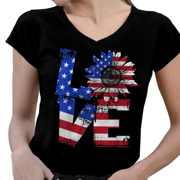 Vintage Love Sunflower Patriotic American Flag 4Th Of July  Women V-Neck T-Shirt