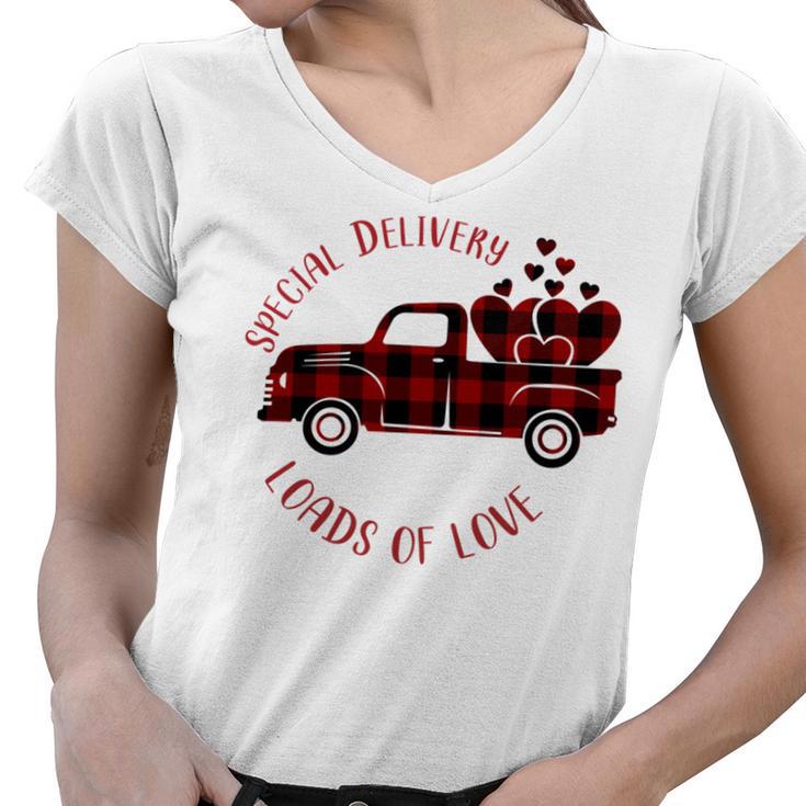 Special Delivery Valentines Car Red Plaid Women V-Neck T-Shirt