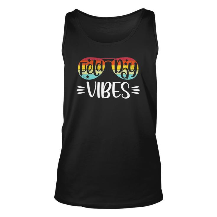Field Day Vibes For Teacher Kids Field Day 2022 Vintage Retro Tank Top