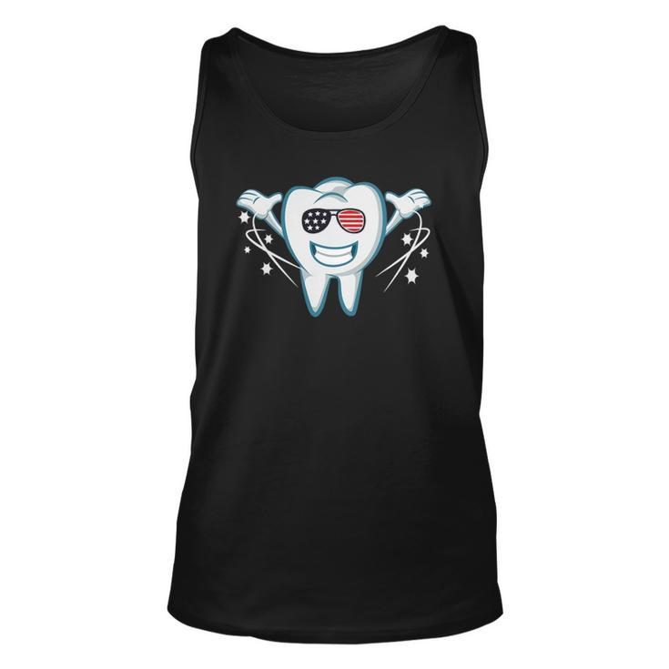 Funny Tooth With Sunglasses Flag Usa Dentist Gift 4Th July Unisex Tank Top