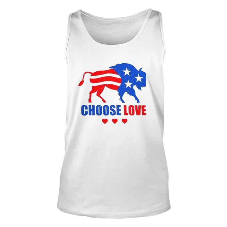 2022 Choose Love Buffalo Give Hope And Share Grief Heart Unisex Tank Top