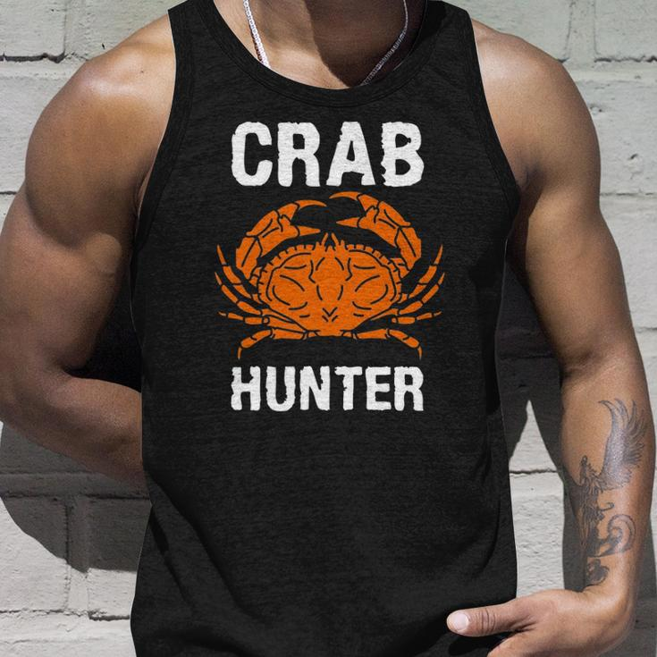 Crab Hunter Crab Lover Vintage Crab Unisex Tank Top Gifts for Him