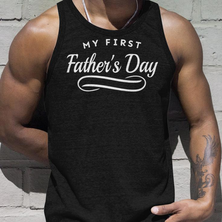 Happy First Fathers Day - New Dad Gift Unisex Tank Top Gifts for Him