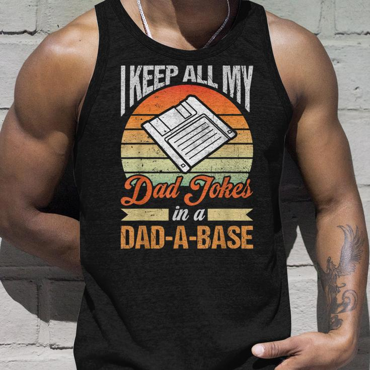 I Keep All My Dad Jokes In A Dad-A-Base Vintage Father Dad Unisex Tank Top Gifts for Him
