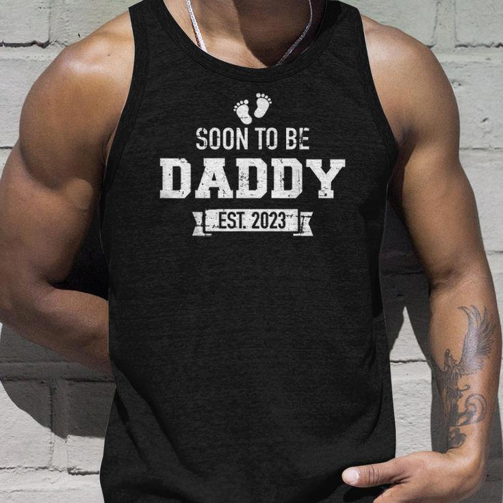 Mens Soon To Be Daddy 2023 Pregnancy Announcement Unisex Tank Top Gifts for Him