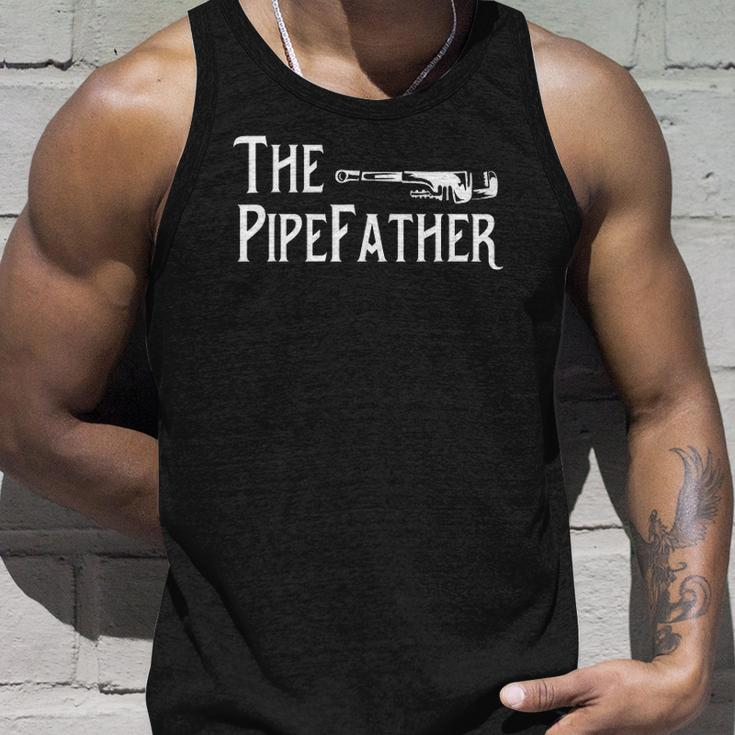 Mens The Pipe Father Plumbing Joke Costume Funny Plumber Unisex Tank Top Gifts for Him