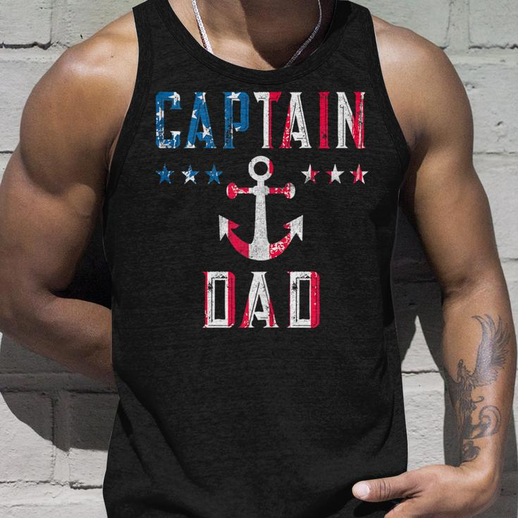 Patriotic Captain Dad American Flag Boat Owner 4Th Of July V2 Unisex Tank Top Gifts for Him