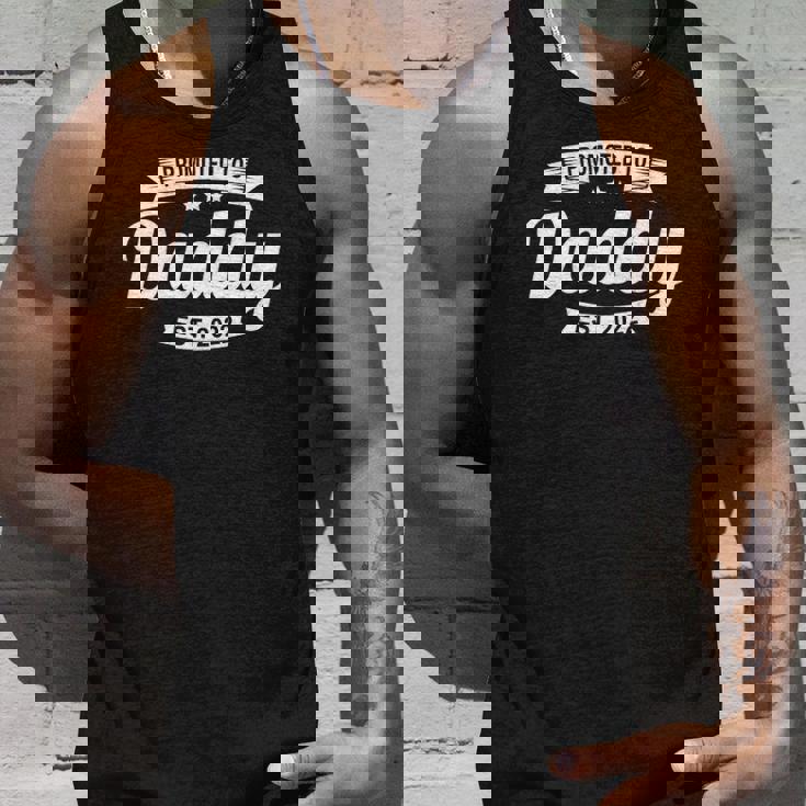 Mens Promote Daddy Est 2022 Dad Est 2022 First Fathers Day Tank Top Gifts for Him