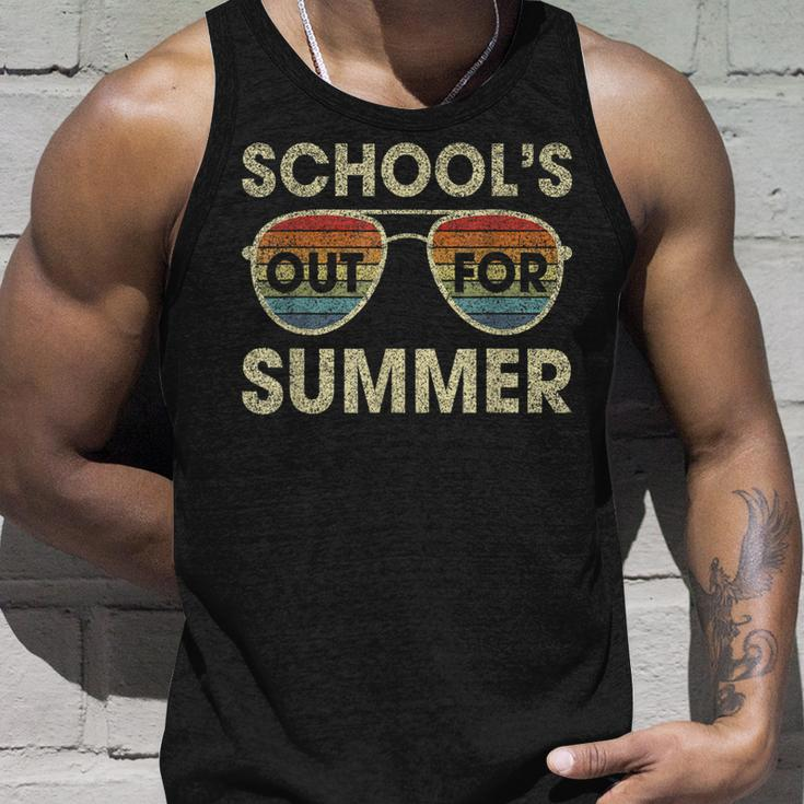 Retro Last Day Of School Schools Out For Summer Teacher V2 Tank Top Gifts for Him