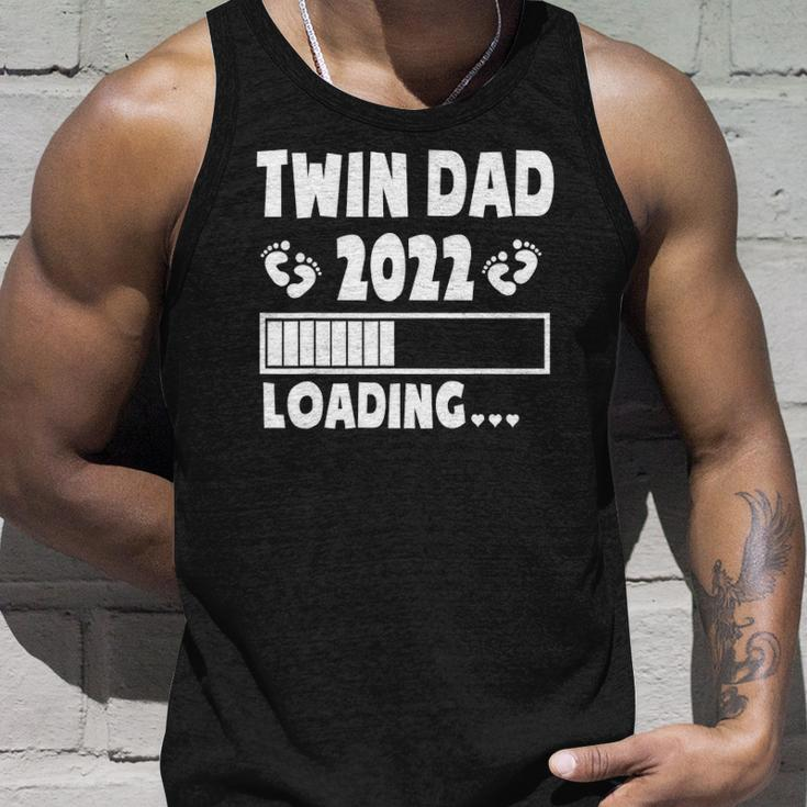 Twin Dad Of Twins 2022 Expecting Twin Dad Fathers Day Cute Unisex Tank Top Gifts for Him