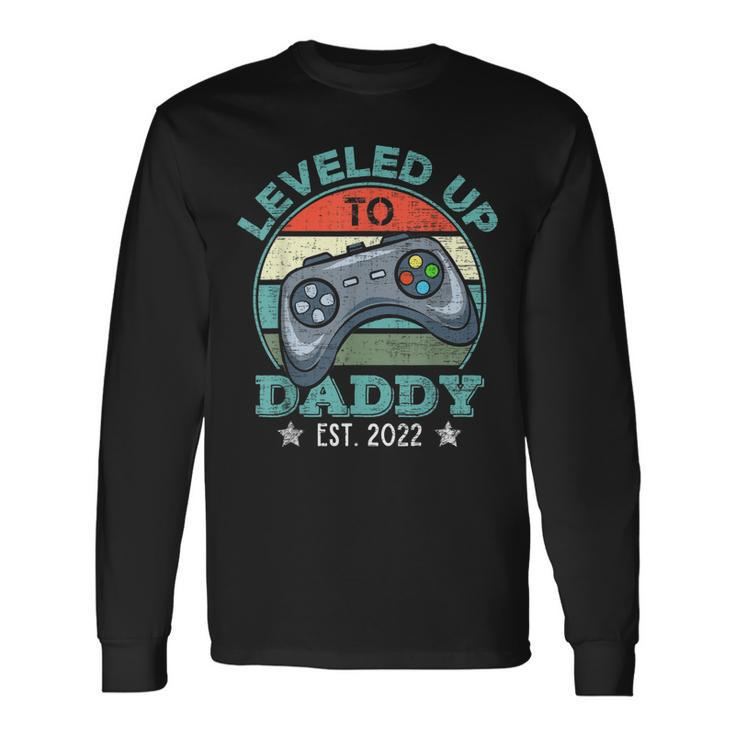 Leveled Up To Daddy 2022 Video Gamer Soon To Be Dad 2022 Long Sleeve T-Shirt