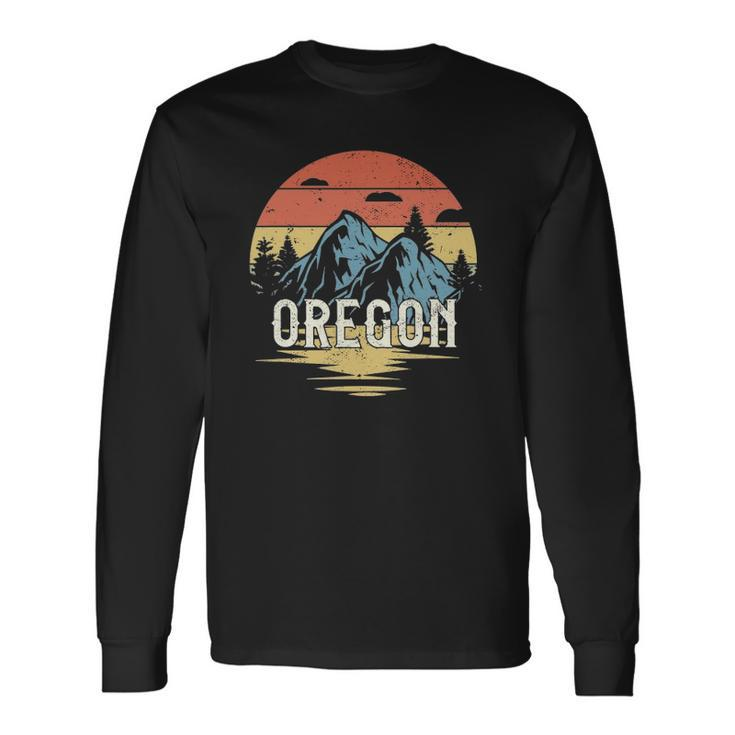 Oregon Mountains Retro Vintage Sunset Long Sleeve T-Shirt T-Shirt