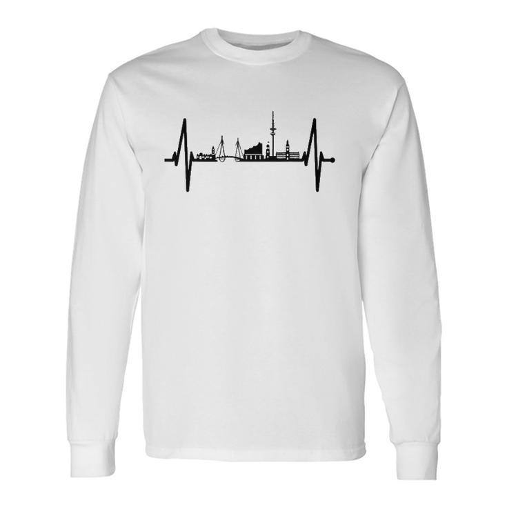 Hamburg Skyline Heartbeat Germany Lover I Love Hamburg Long Sleeve T-Shirt T-Shirt Gifts ideas
