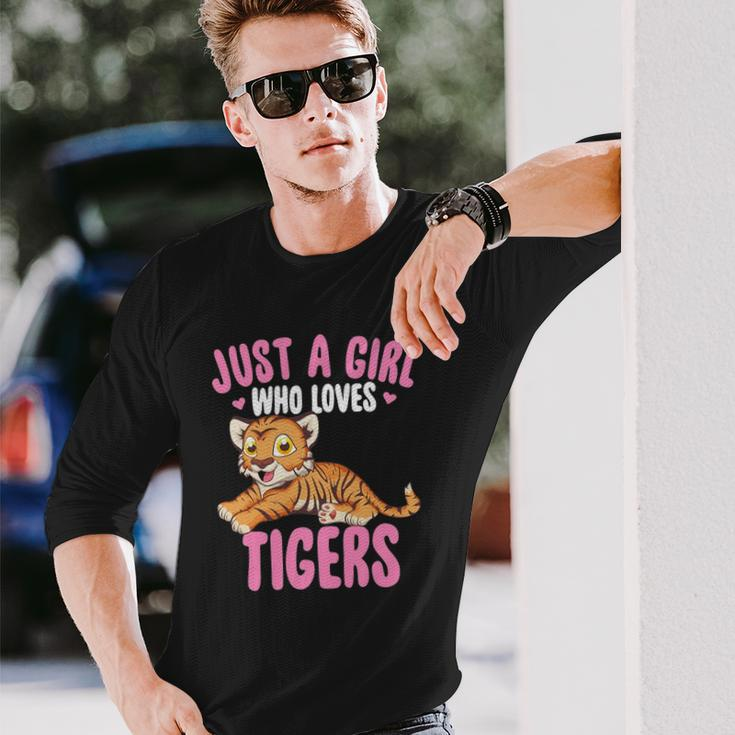 Just A Girl Who Loves Tigers Cute Kawaii Tiger Animal Long Sleeve T-Shirt T-Shirt Gifts for Him