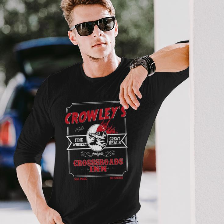 Retro Crowleys Crossroads Dive Bar Long Sleeve T-Shirt T-Shirt Gifts for Him