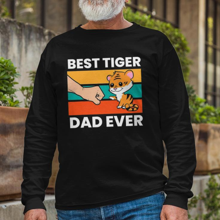 Best Tiger Dad Ever Happy Fathers Day V2 Long Sleeve T-Shirt Gifts for Old Men
