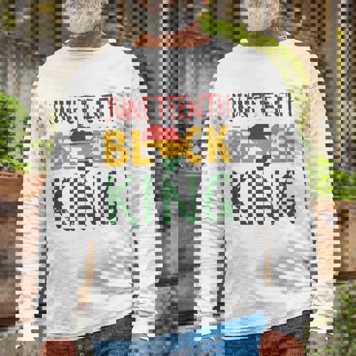Juneteenth Black King In African Flag Colors For Afro Pride Long Sleeve T-Shirt T-Shirt Gifts for Old Men