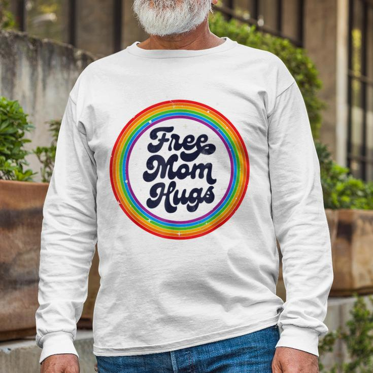 Lgbtq Free Mom Hugs Gay Pride Lgbt Ally Rainbow Lgbt Long Sleeve T-Shirt T-Shirt Gifts for Old Men