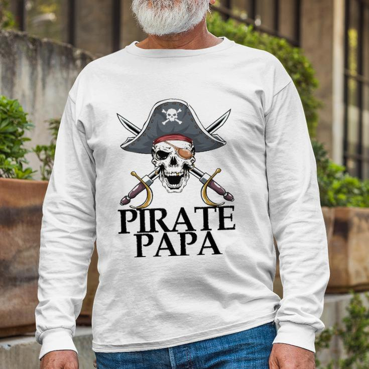 Pirate Papa Captain Sword Halloween Long Sleeve T-Shirt T-Shirt Gifts for Old Men