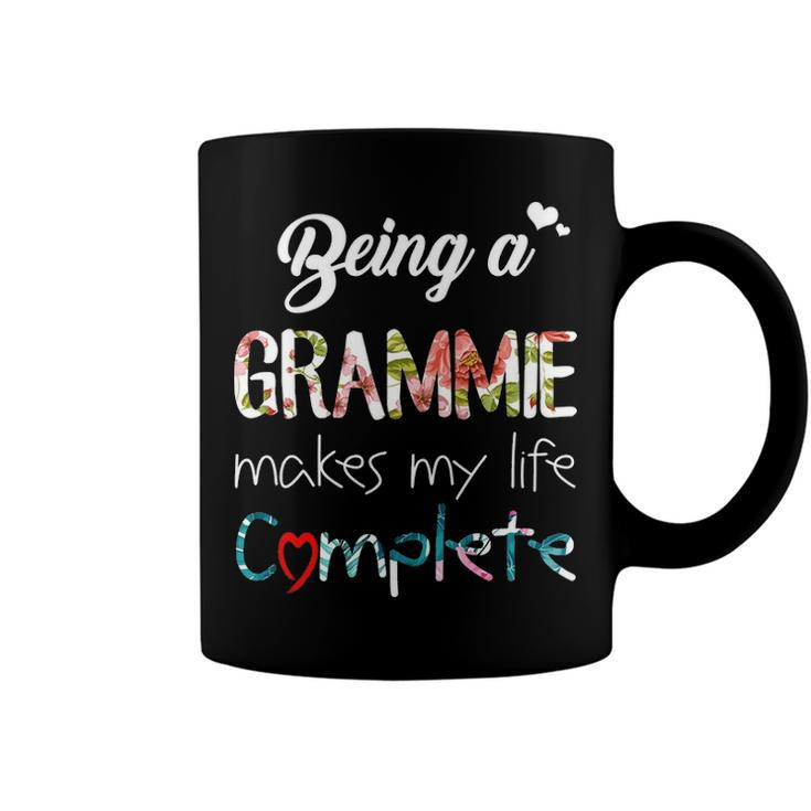 Grammie Grandma Gift   Being A Grammie Makes My Life Complete Coffee Mug