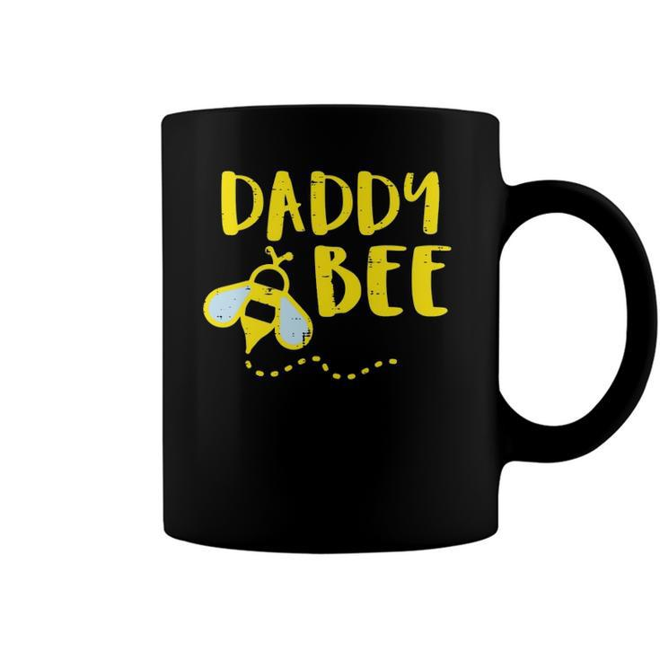 Mens Daddy Bee Family Matching Beekeeping Dad Papa Men Coffee Mug