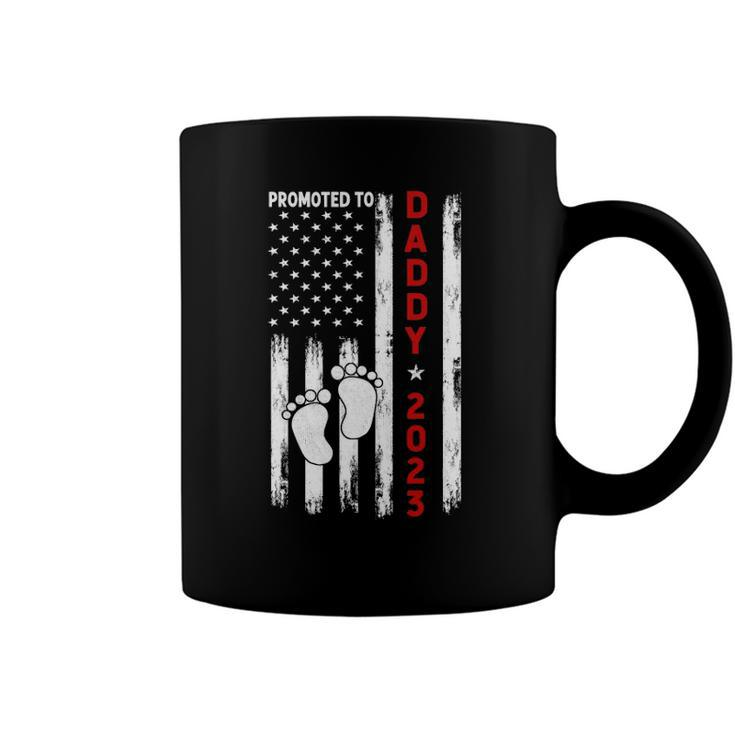 Mens Promoted To Daddy 2023 First Time Fathers Day New Dad Gifts Coffee Mug