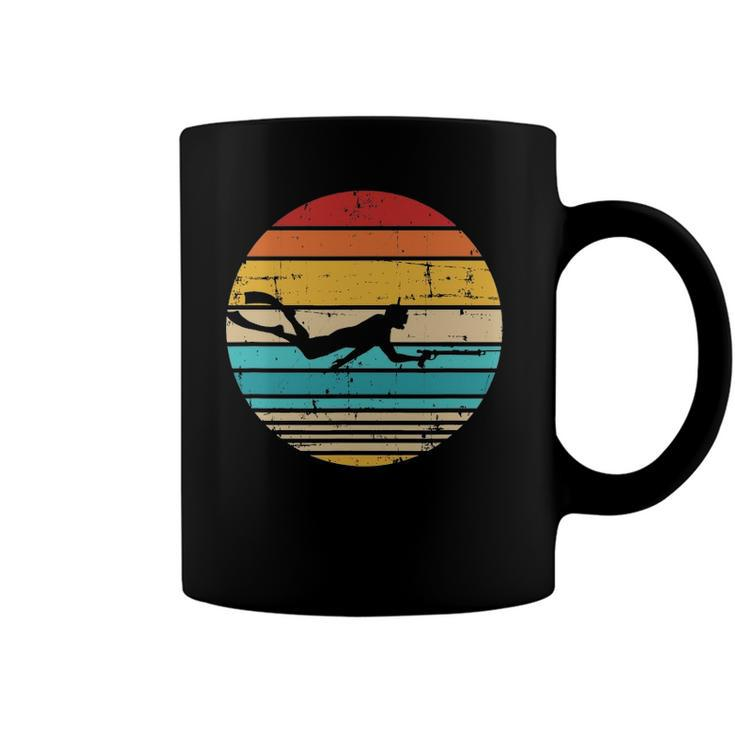 Spearfishing Vintage Retro Fishing Lover Coffee Mug