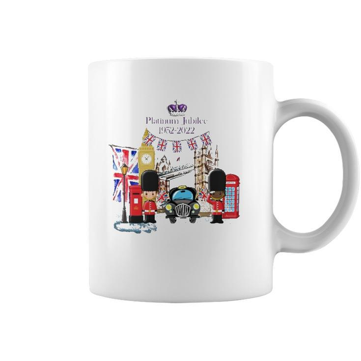 Queens Platinum Jubilee Union Jack Crown The Queen 1952-2022 Queen Crown Coffee Mug