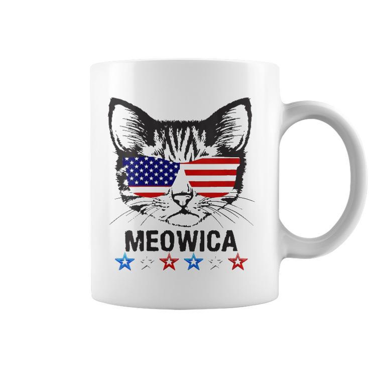 Womens 4Th Of July American Flag Cat Meowica  V-Neck Coffee Mug