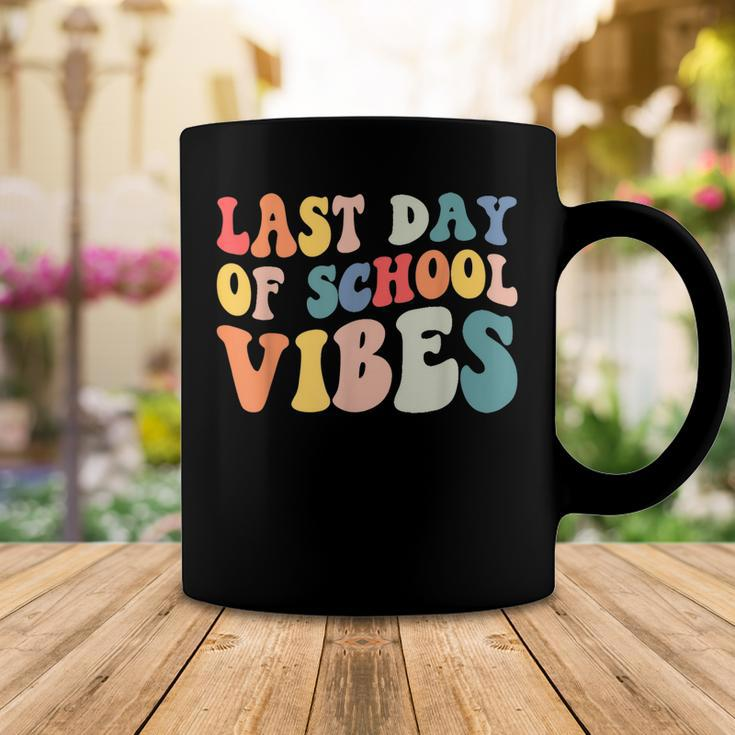 Last Day Of School Vibes Retro Vintage Teacher Graduation Coffee Mug Unique Gifts