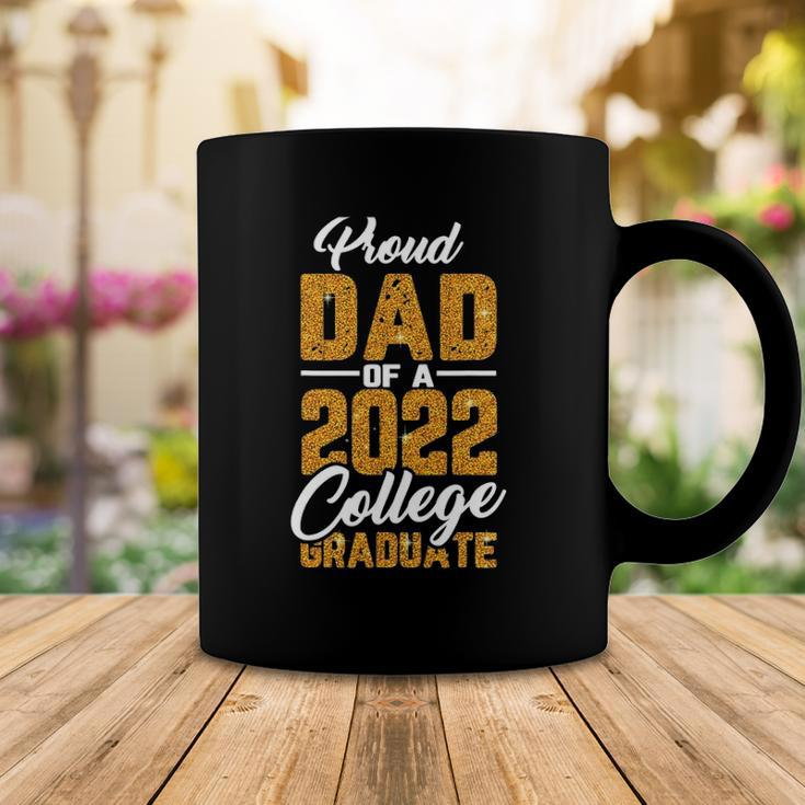 Mens Proud Dad Of A 2022 Graduate Graduation College Student Papa Coffee Mug Unique Gifts