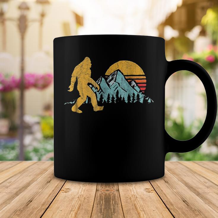 Vintage Retro Bigfoot Believe Silhouette Mountain Sun 234 Shirt Coffee Mug Funny Gifts