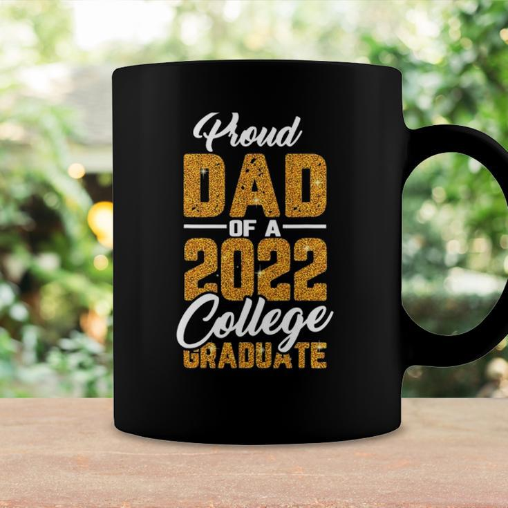 Mens Proud Dad Of A 2022 Graduate Graduation College Student Papa Coffee Mug Gifts ideas