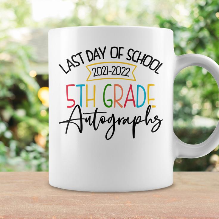 2022 Last Day Of School Autographs 5Th Grade Graduation Coffee Mug Gifts ideas