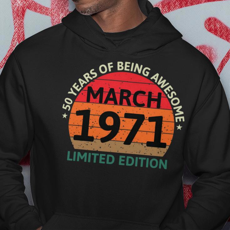 March 1971 50 Years Old Retro Vintage 50Th Birthday V2 Hoodie Funny Gifts