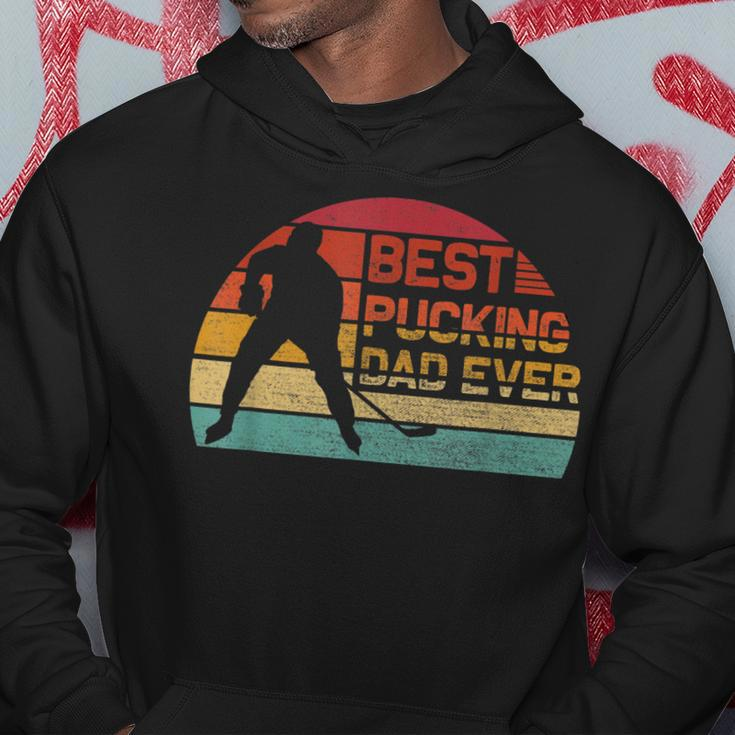 Mens Best Pucking Dad Ever - Funny Fathers Day Hockey Pun Hoodie Funny Gifts