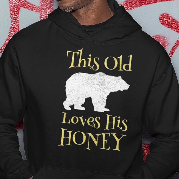 Mens Papa Bear Fathers Day Gift This Old Bear Loves His Honey Hoodie Unique Gifts